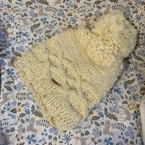 Free people pom beanie